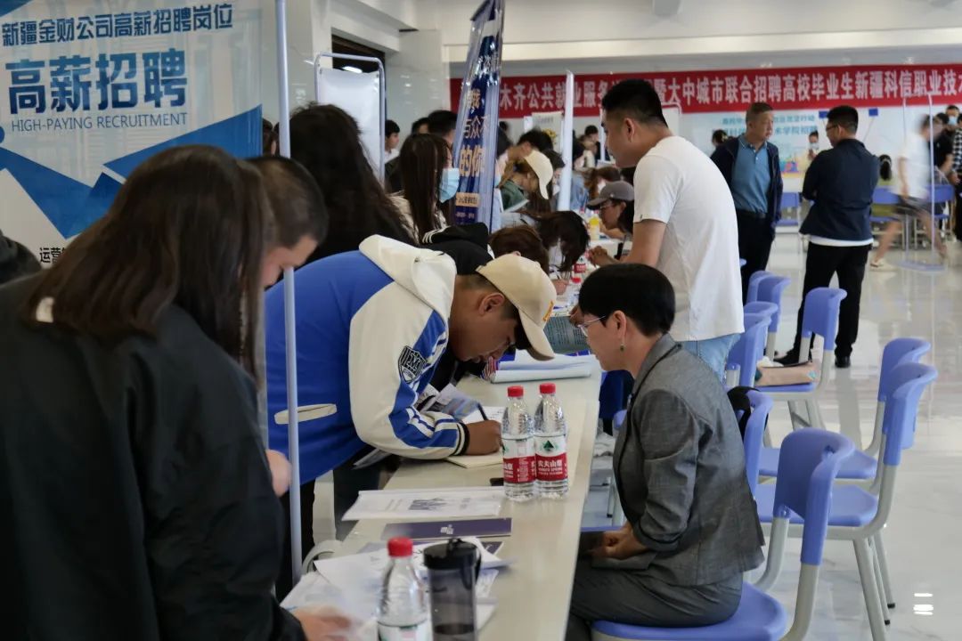 职引未来 成就梦想---沐鸣平台沐鸣招聘会圆满完成