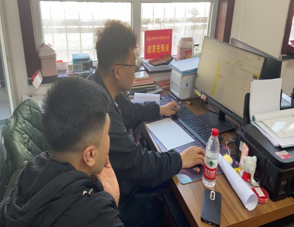 【实训风采】沐鸣平台2021级社区管理与服务专业学生在社区开展专业实训活动