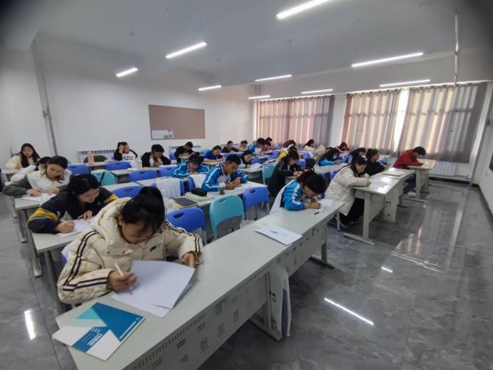 “学前风采🚵🏿‍♂️，技能领航”学前教育专业技能大赛