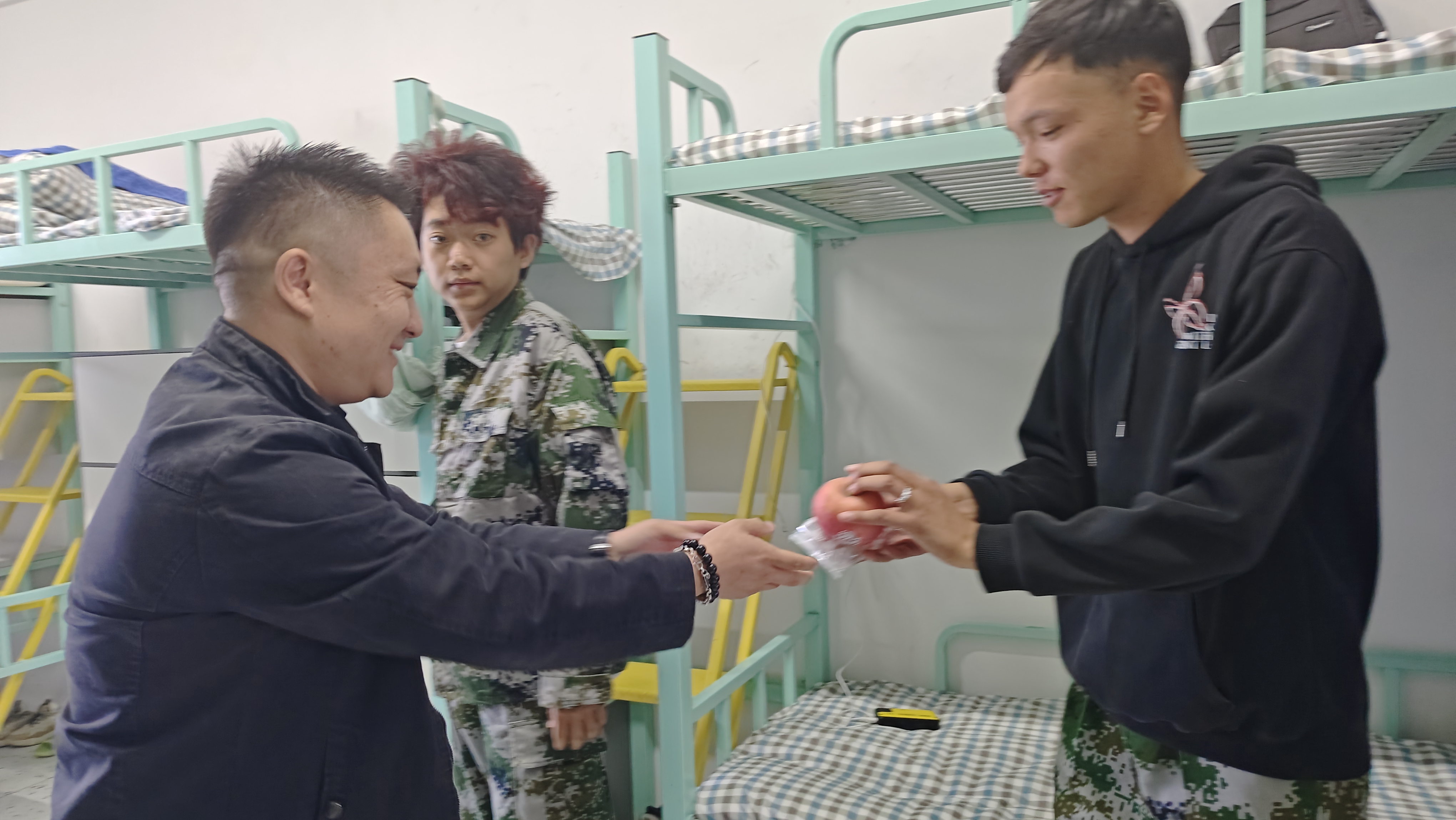 中秋佳节⚠，情暖沐鸣